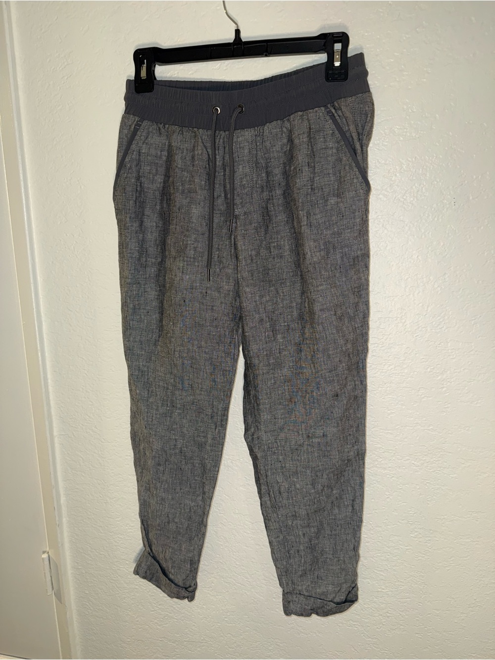 Athleta Gray Drawstring Jogger Pants